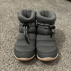 Brand new sorel boots